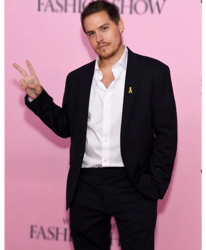 Dylan Sprouse VSFS Black Suit - Image 2
