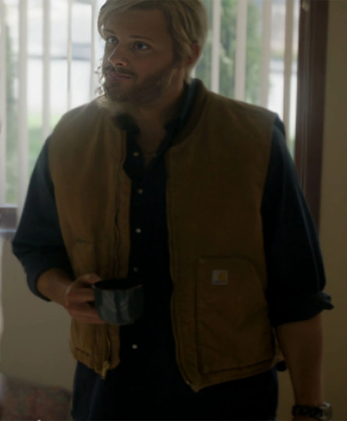 Earth Abides S01 Alexander Ludwig Cotton Vesta