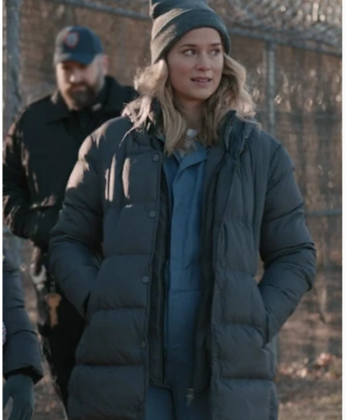 Elizabeth Lail TV Series Elsbeth 2025 Quinn Black Puffer Jacket