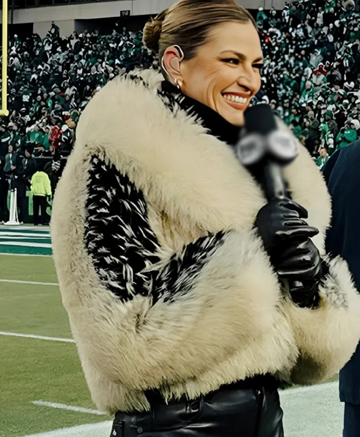 Erin Andrews Sunday 49ers Vs Eagles Wild Card Playoff Game 2026 Fur Coat