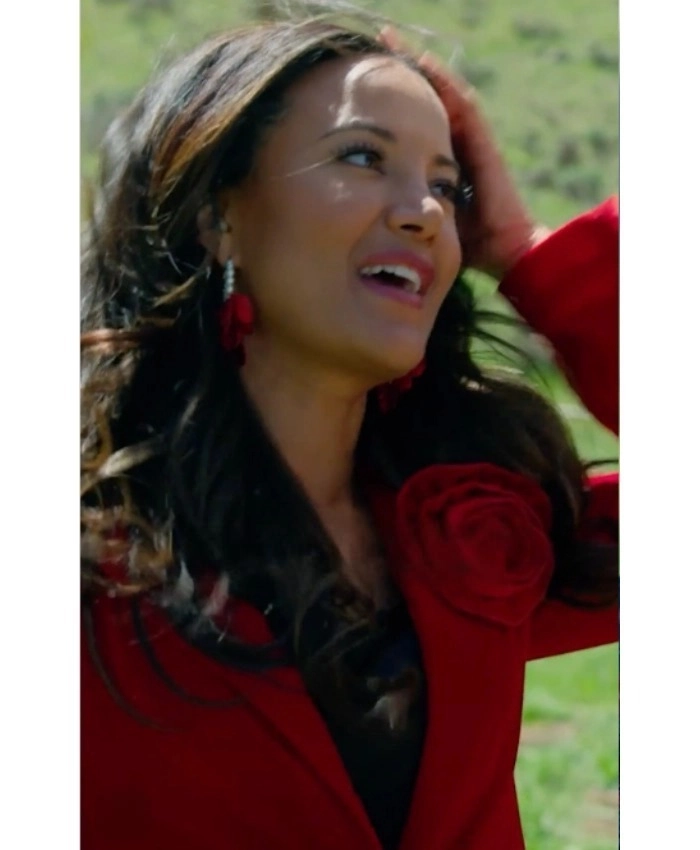 Finding Mr Christmas S02 Velvet Rosette Blazer