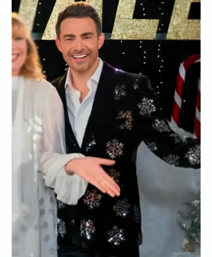 Finding Mr. Christmas S02 Jonathan Bennett Black Snowflake Print Blazer