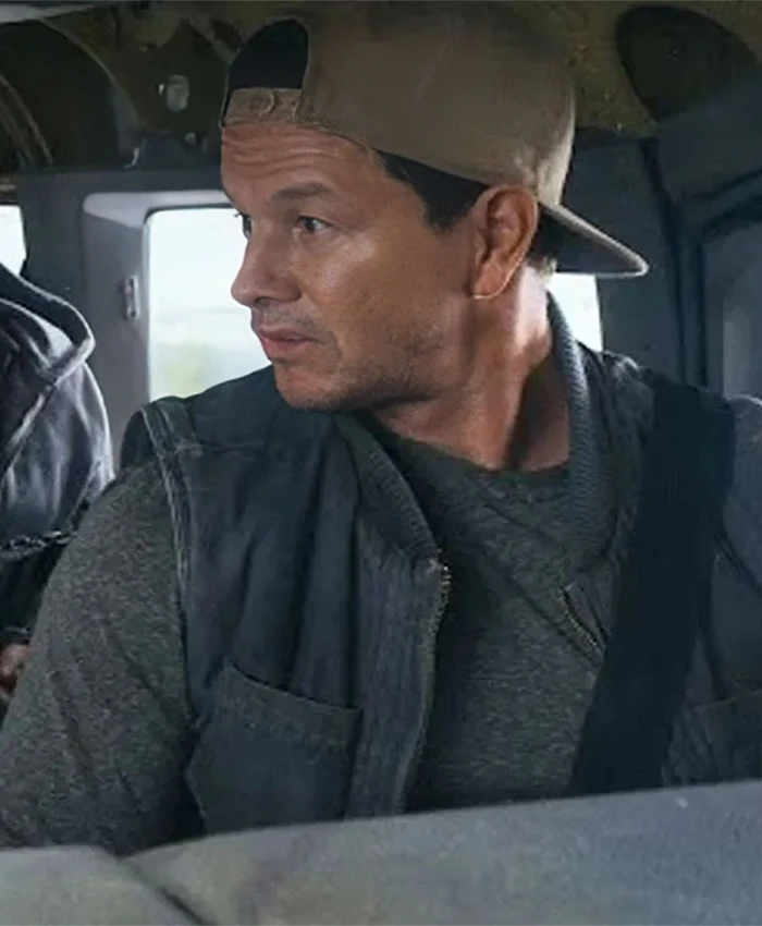 Flight Risk Mark Wahlberg Grey Vest