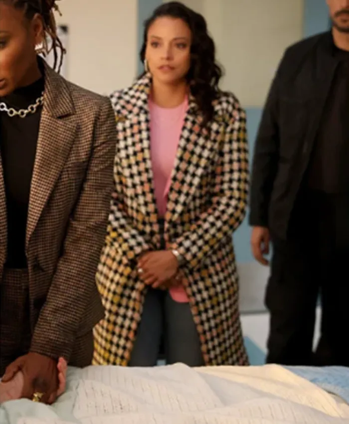Found S02 Lacey Quinn Tweed Houndstooth Coat