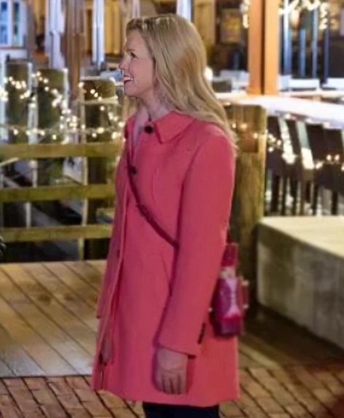 A Newport Christmas 2025 Ginna Claire Mason Pink Wool Coat - Image 4