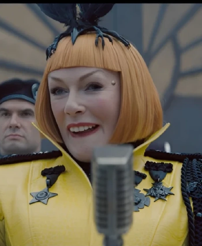 Glenn Close Sunrise on the Reaping 2026 Yellow Coat - Image 2