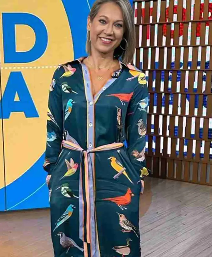 Good Morning America Ginger Zee Bird Print Robe
