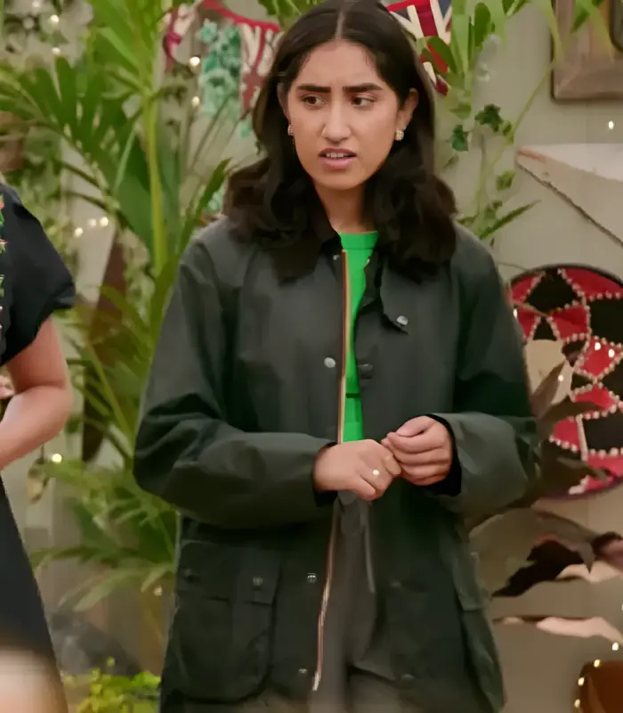 Great Celebrity Bake Off Green Wax Jacket