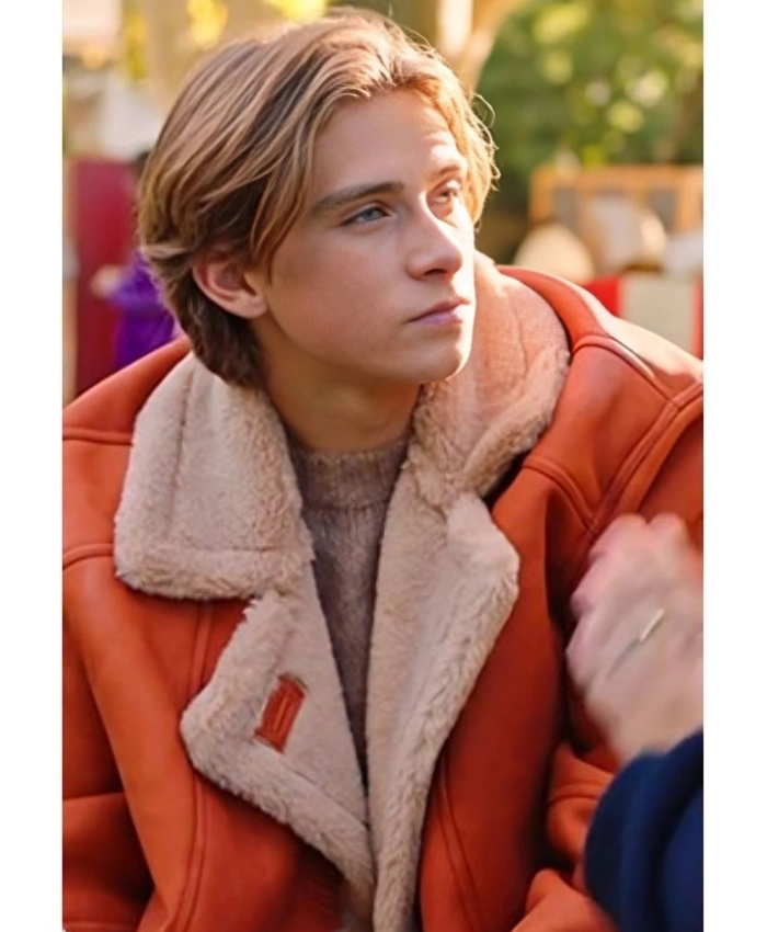 César Verneuil ICI TOUT COMMENCE Shearling Car Coat