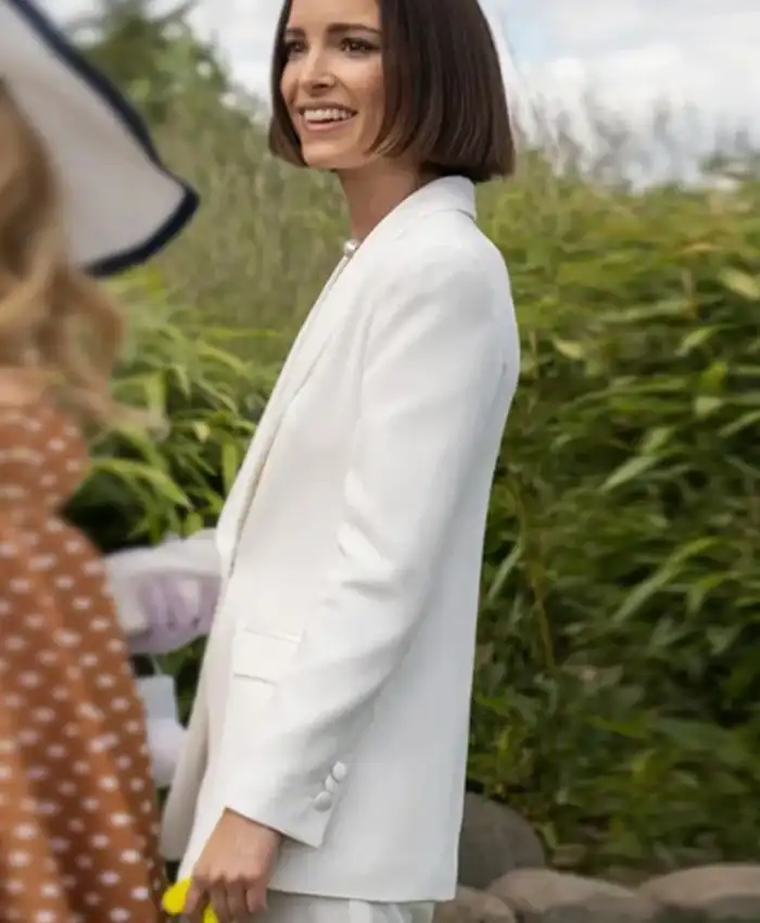 Jack Danvers TV Series Ted Lasso Season 3 Jodi Balfour White Suit