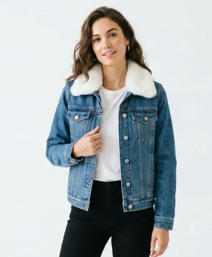 Jean Jacket With Fur Collar