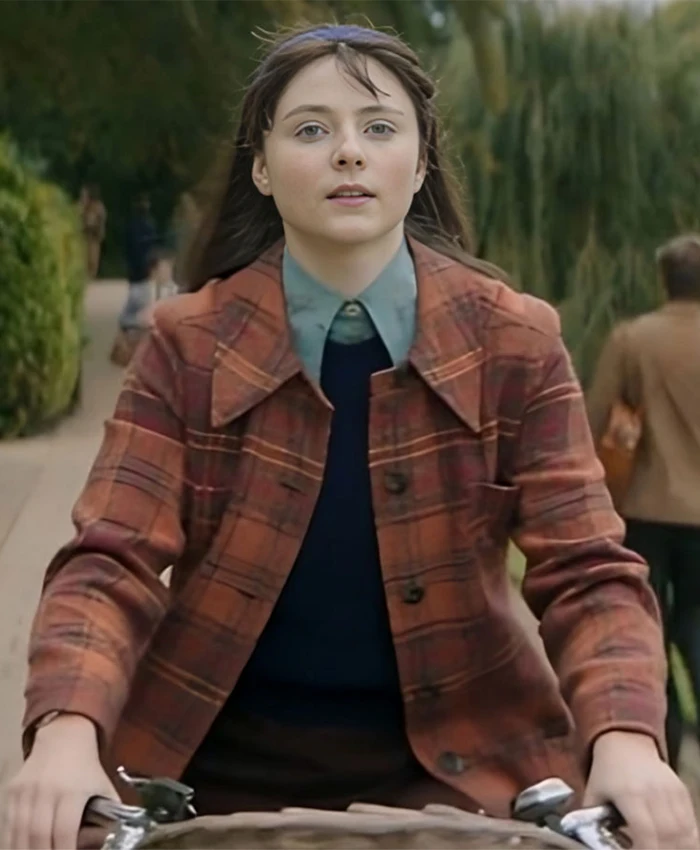 Joy 2024 Joy Thomasin McKenzie Brown Plaid Coat