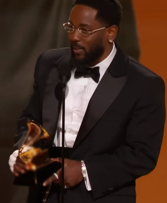 Kendrick Lamar Grammys 2026 Black Suit - Image 2