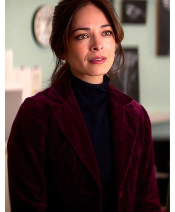 Kristin Kreuk TV Series Murder In A Small Town S02 Cassandra Lee Maroon Velvet Blazer