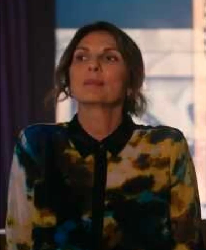 Leverage Redemption S03 Gina Bellman Print Shirt