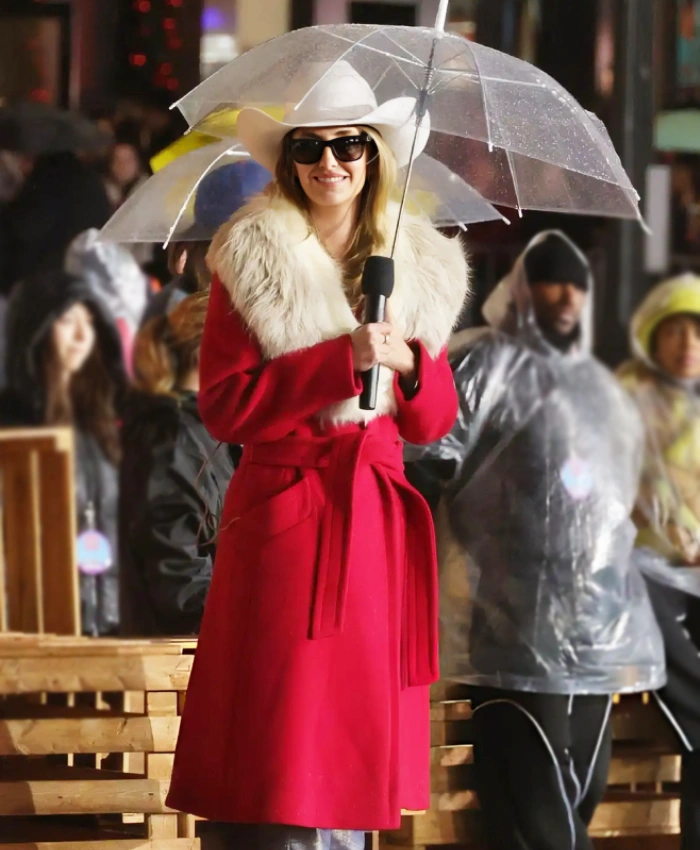 Macys Thanksgiving Day Parade 2025 Lainey Wilson Fur Trim Red Belted Coat