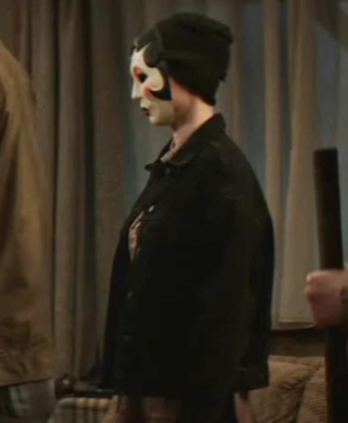 Madelaine Petsch The Strangers Chapter 3 Jacket