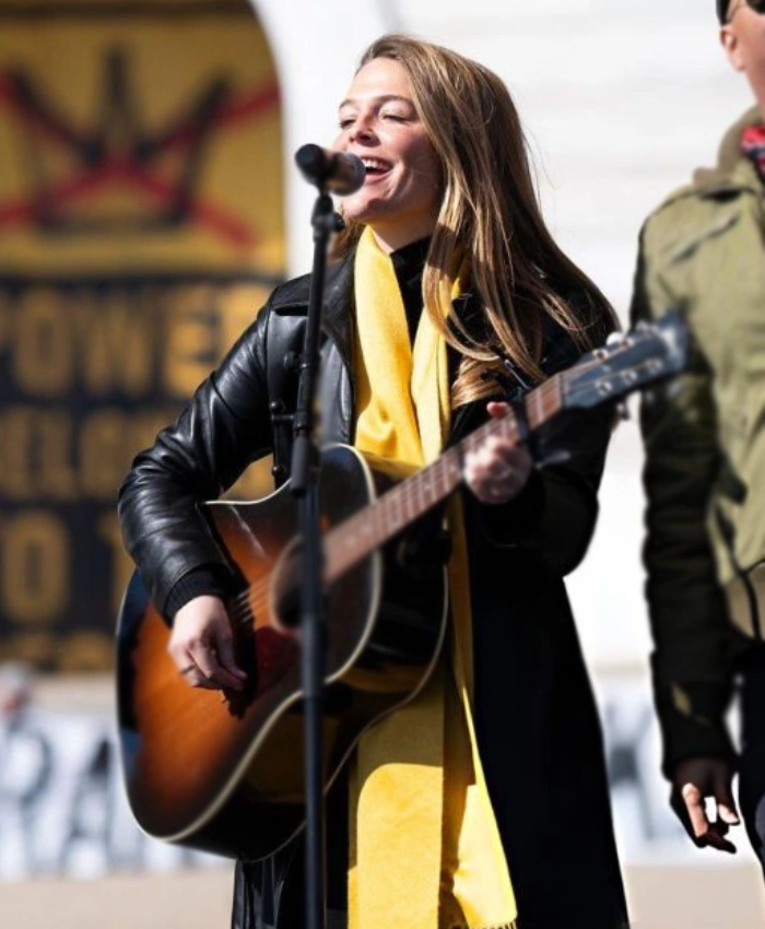 Maggie Rogers Black Leather Jacket - Image 2