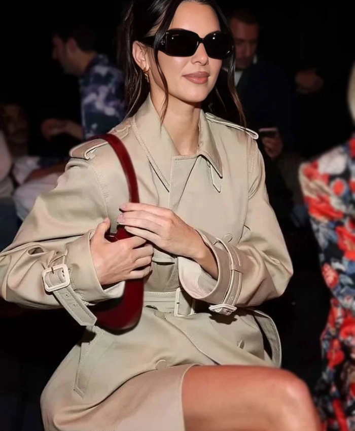 Milan Fashion Week 2025 Kendall Jenner Beige Coat