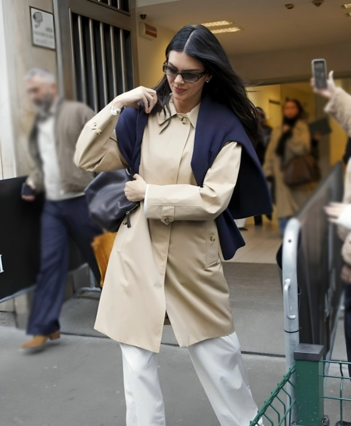 Kendall Jenner Milan 2026 Car Coat - Image 4