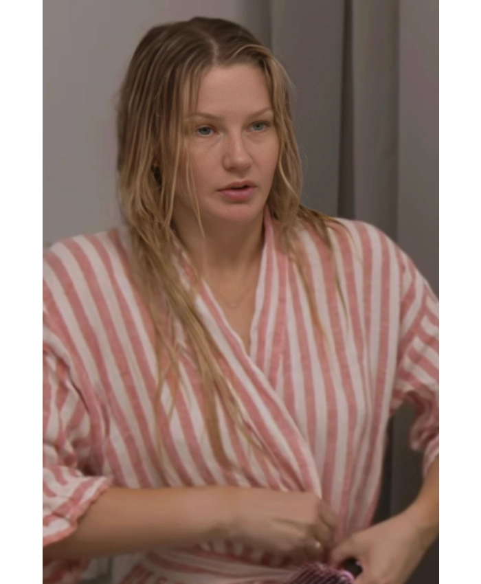 Southern Charm S11 Mollys Striped Robe