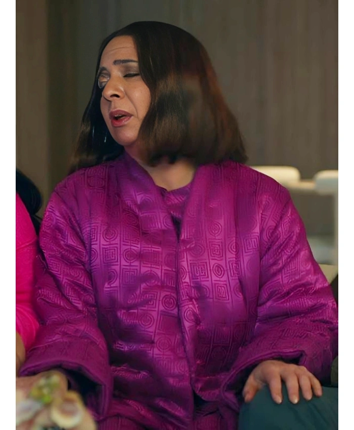 Molly Wells TV Series Loot Season 3 Maya Rudolph Purple Quilted Short Robe