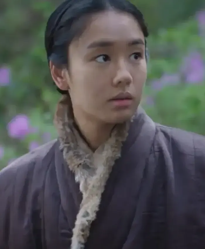 My Dearest Yoo Gil Chae Grey Shearling Vest