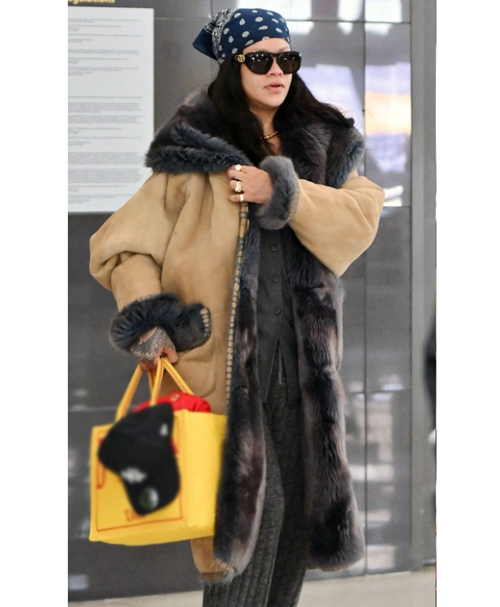 NYC 2026 Rihanna Beige Shearling Long Coat