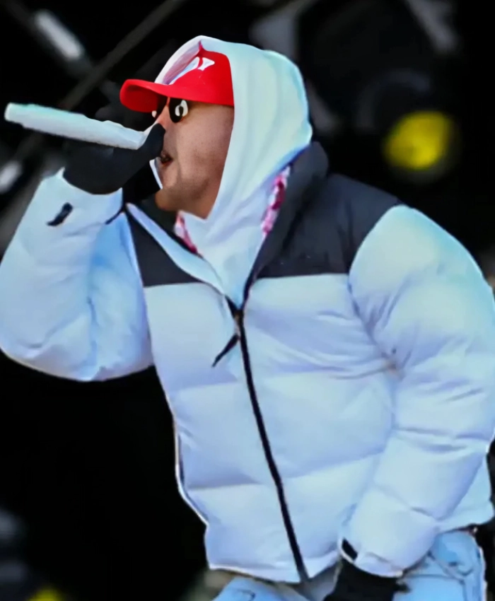 New Year Eve Live Bailey Zimmerman White And Black Puffer Jacket