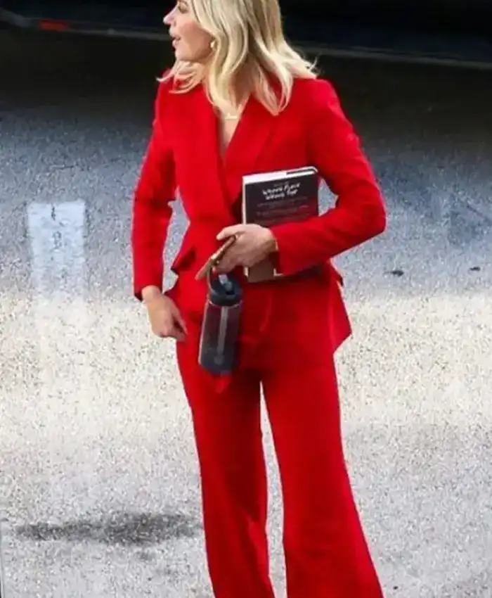 Pain Hustlers 2023 Emily Blunt Red Suit