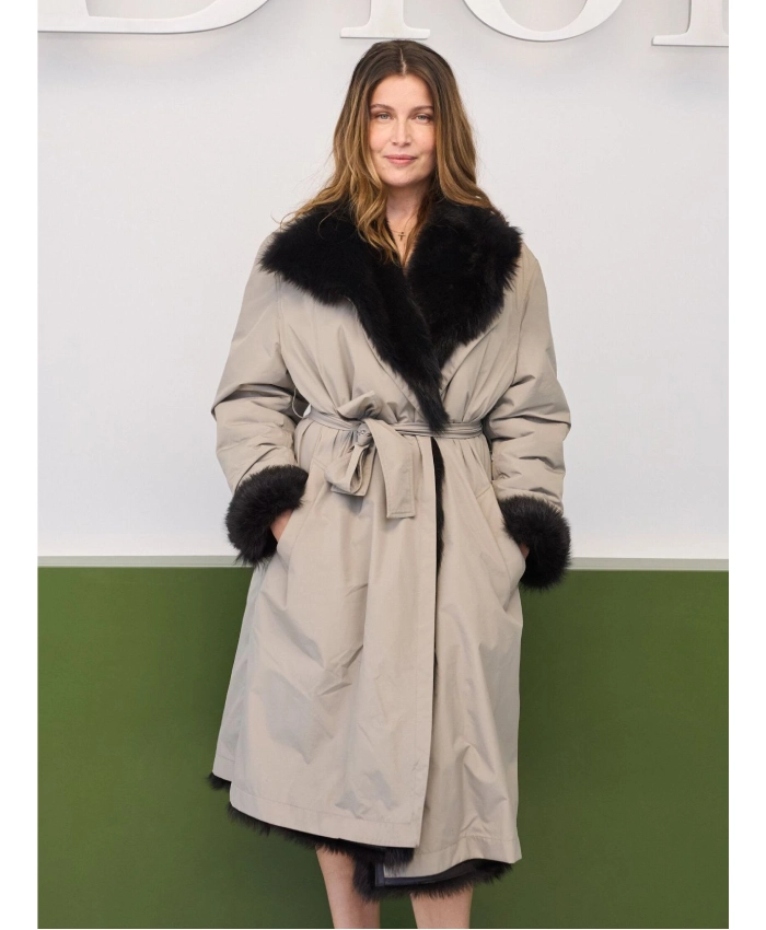 PFW 2026 Laetitia Casta Beige Belted Coat with Black Fur