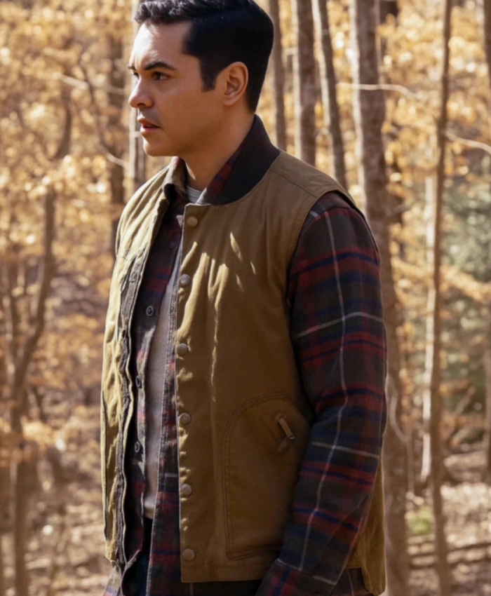 Ramon Rodriguez TV Series Will Trent S03 Brown Vest