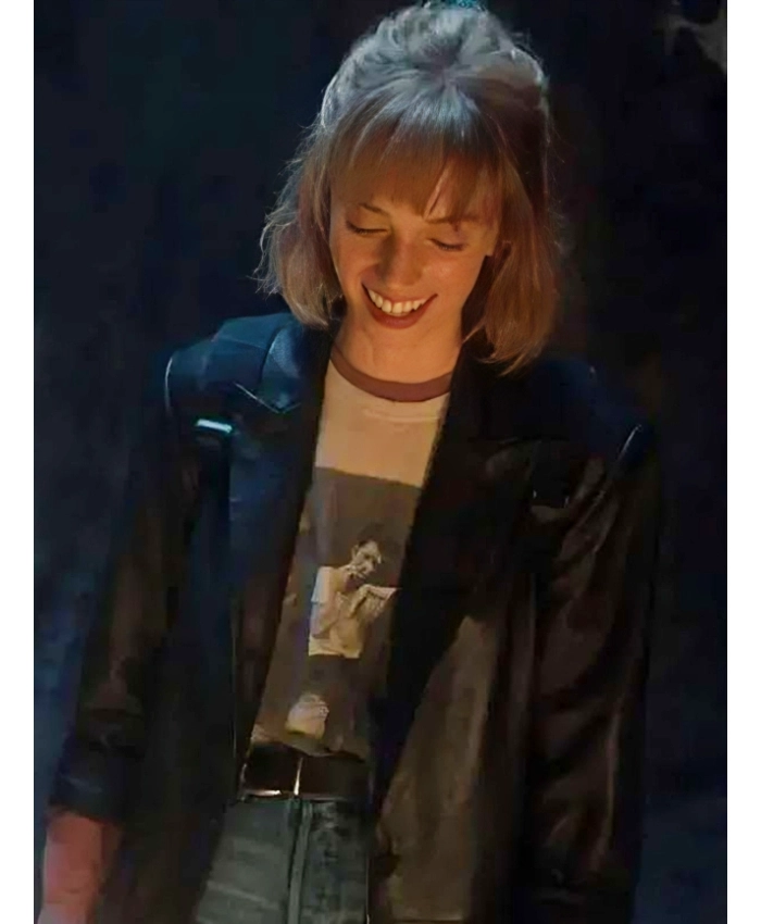 Robin Buckley Stranger Things S05 Coat