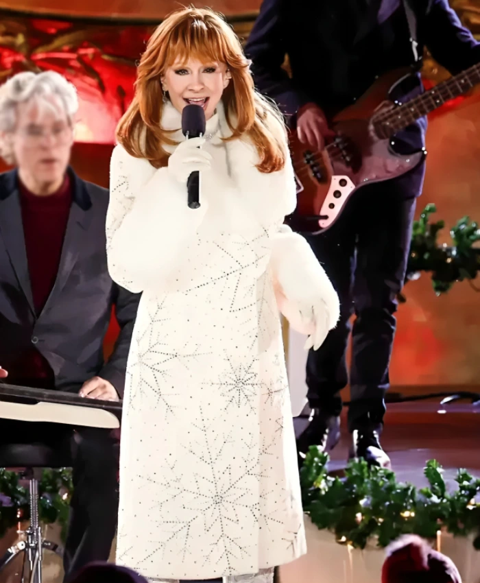 Rockefeller Center Christmas Tree Lighting Ceremony 2025 Reba McEntire Snowflake Embellishments Fur Trim Coat