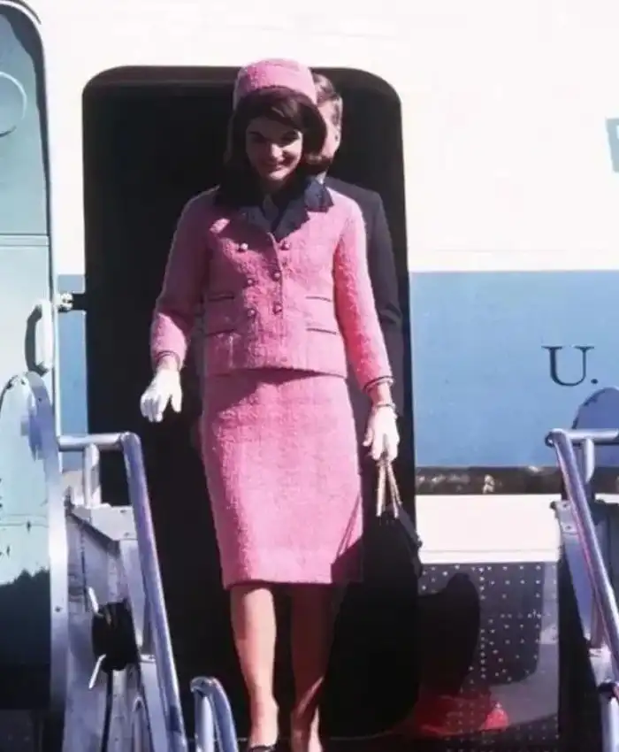 Jackie Kennedy Pink Suit - Image 2