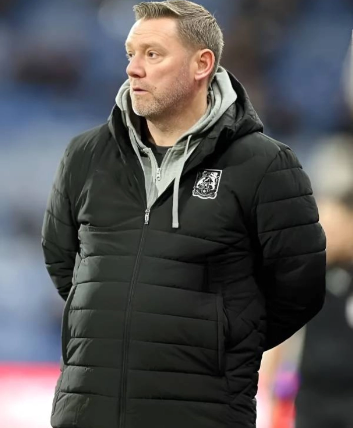Sky Bet League One Match 2025 Kevin Nolan Quilting Black Puffer Hooded Jacket