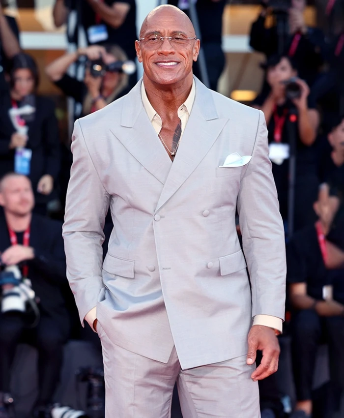 Smashing Machine 2025 Premiere The Rock Suit - Image 2