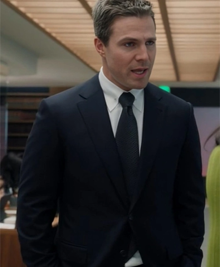 Suits LA Stephen Amell Black Suit
