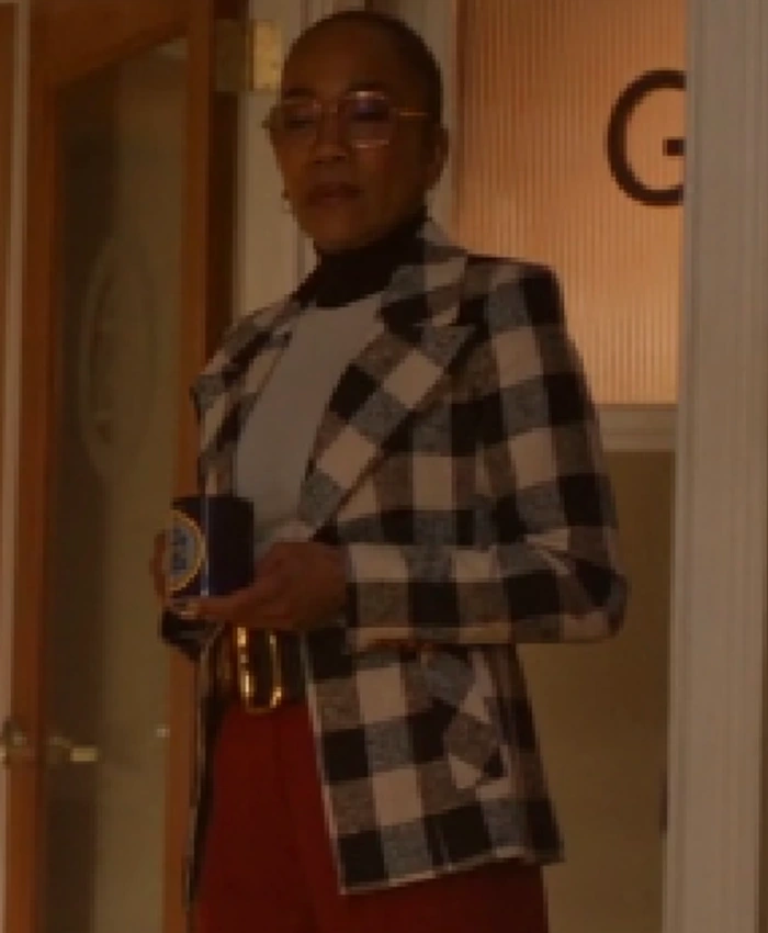 Will Trent S03 Sonja Sohn White And Black Plaid Blazer