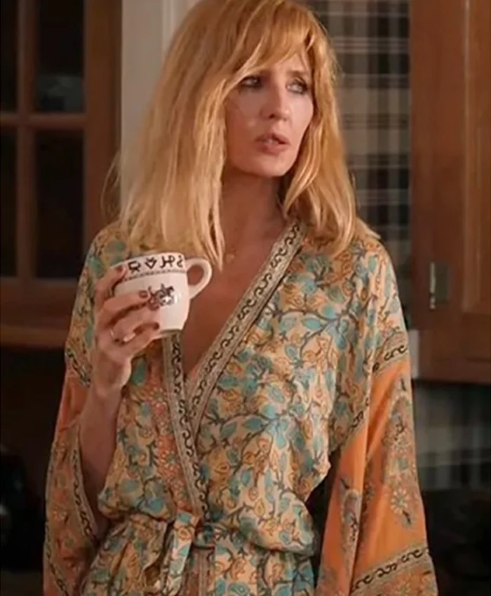 Yellowstone S05 Beth Dutton Floral Kimono Robe