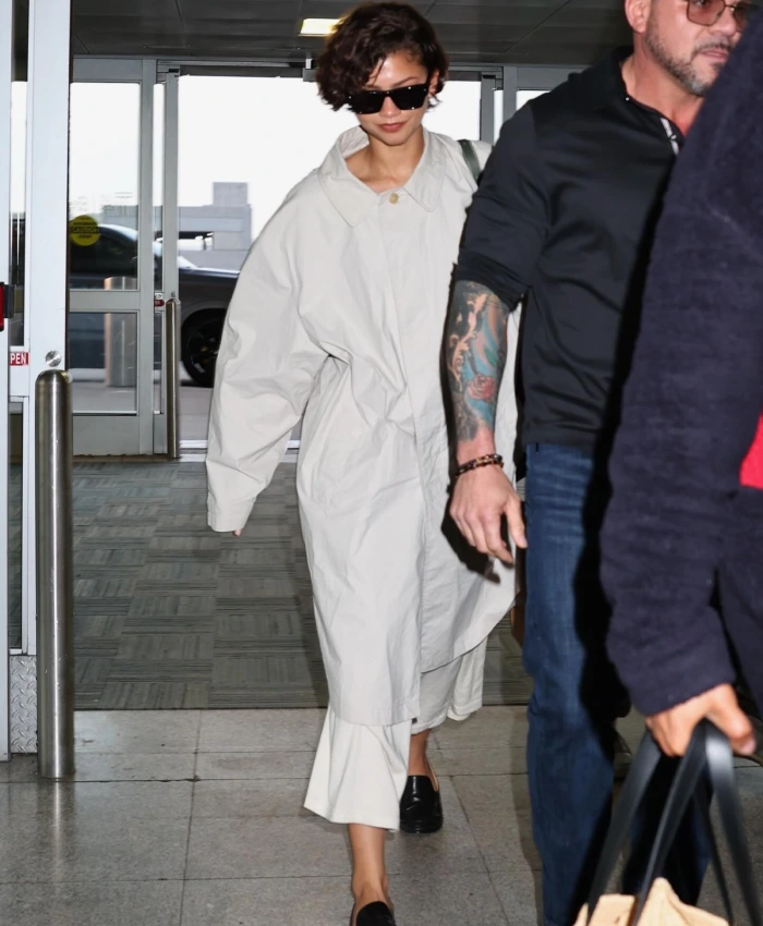 Buy Zendaya JFK International Airport NYC 2026 Light Grey Coat