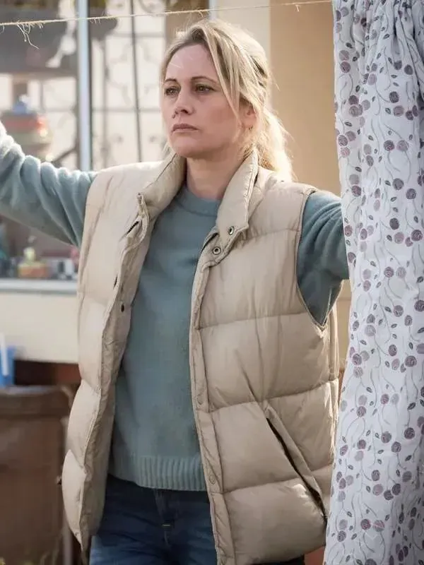 Candice Renoir S07 Belinda Muller Puffer Vest Transformed