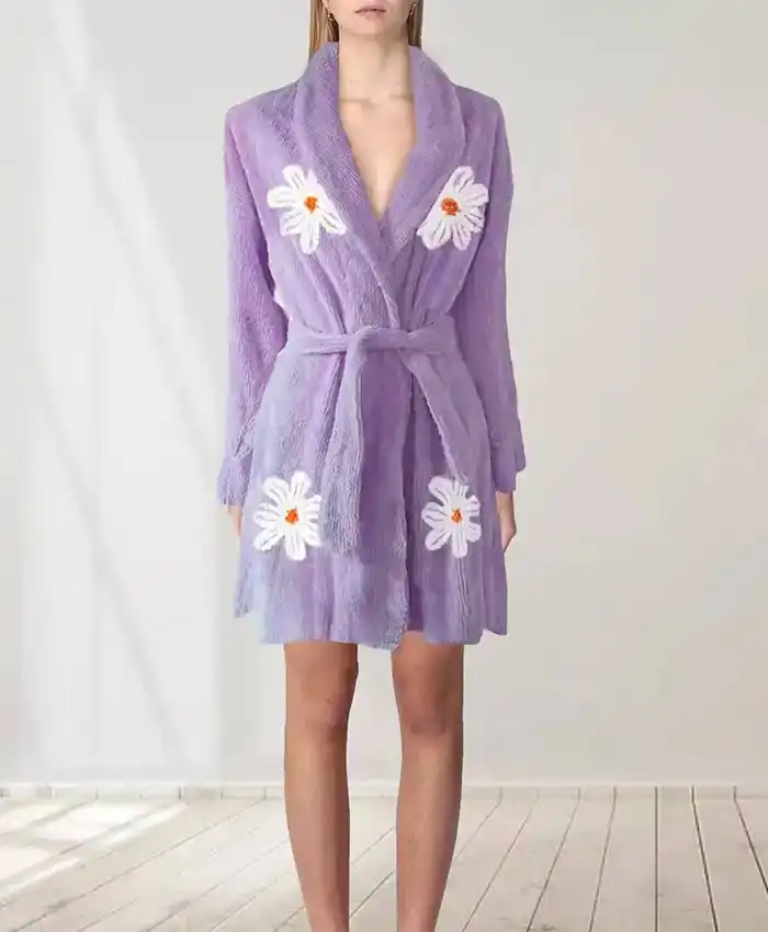 Falling Daisy Bathrobe