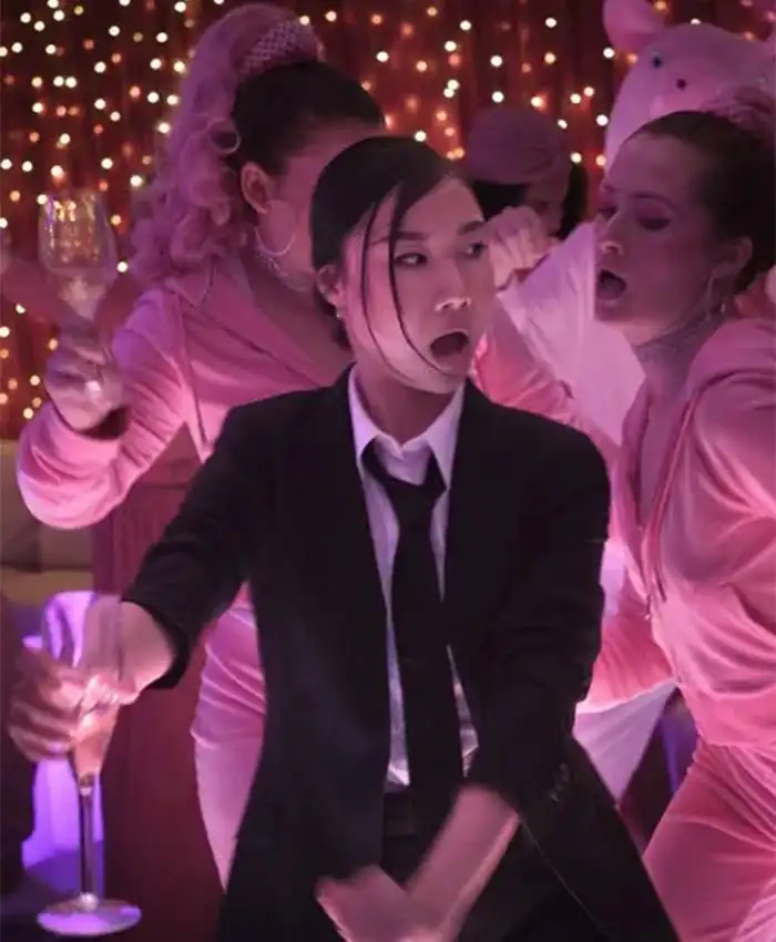 Five Blind Dates 2024 Lia Blazer