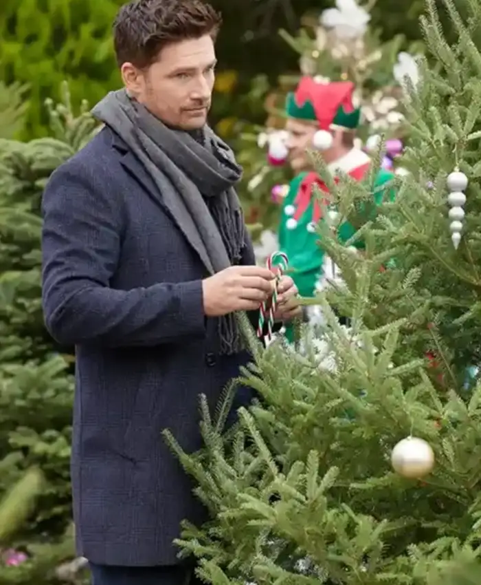 Holiday Road 2023 Warren Christie Coat