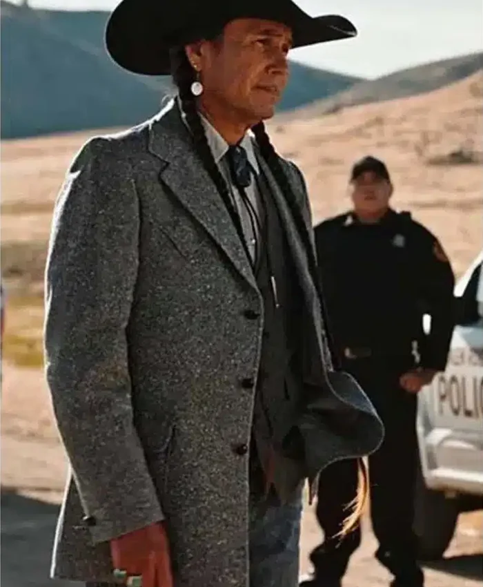 Mo Brings Plenty Yellowstone S04 Grey Wool Coat
