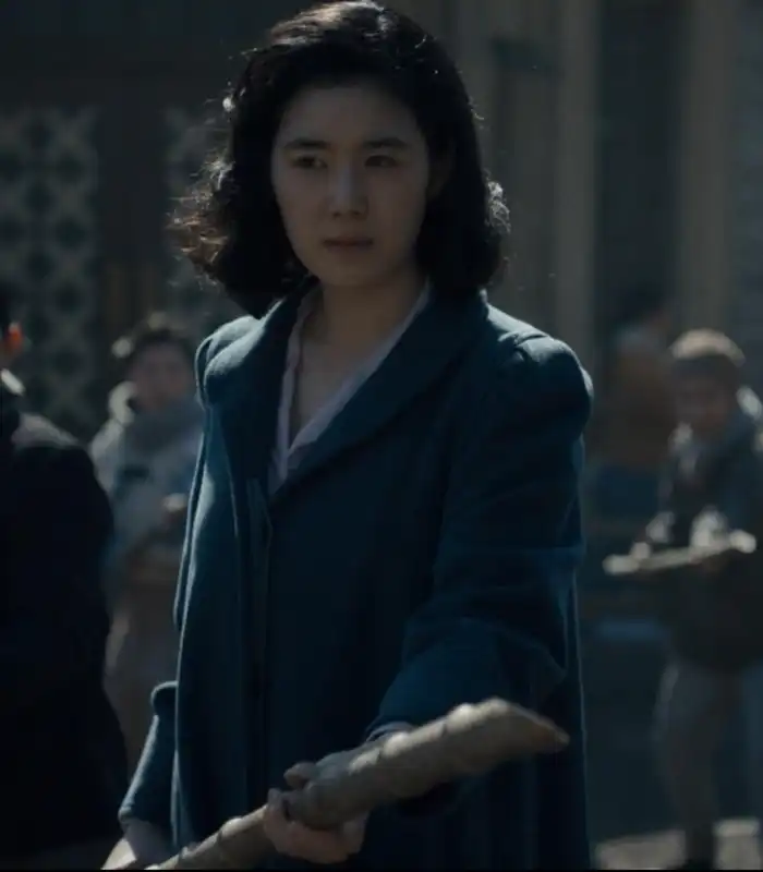 Pachinko Jung Eun Chae Blue Long Coat
