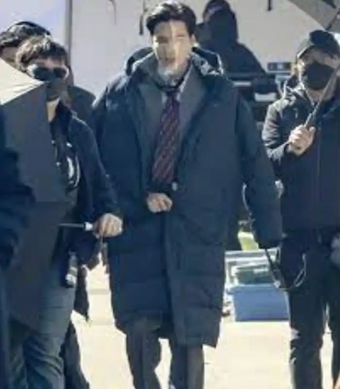 Pachinko Lee Min Ho Black Puffer Coat