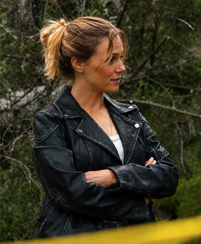 Tracy Spiridakos 2026 Anna Pigeon S01 Black Leather Jacket