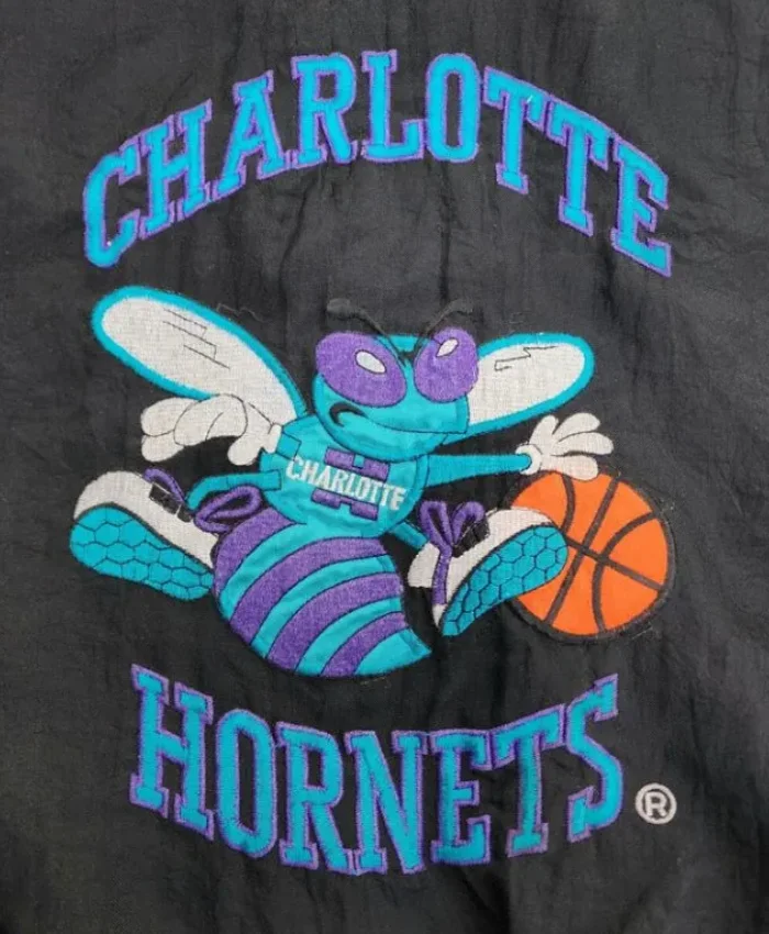 Charlotte Hornets 1990s Black Half Zip Hooded Jacket